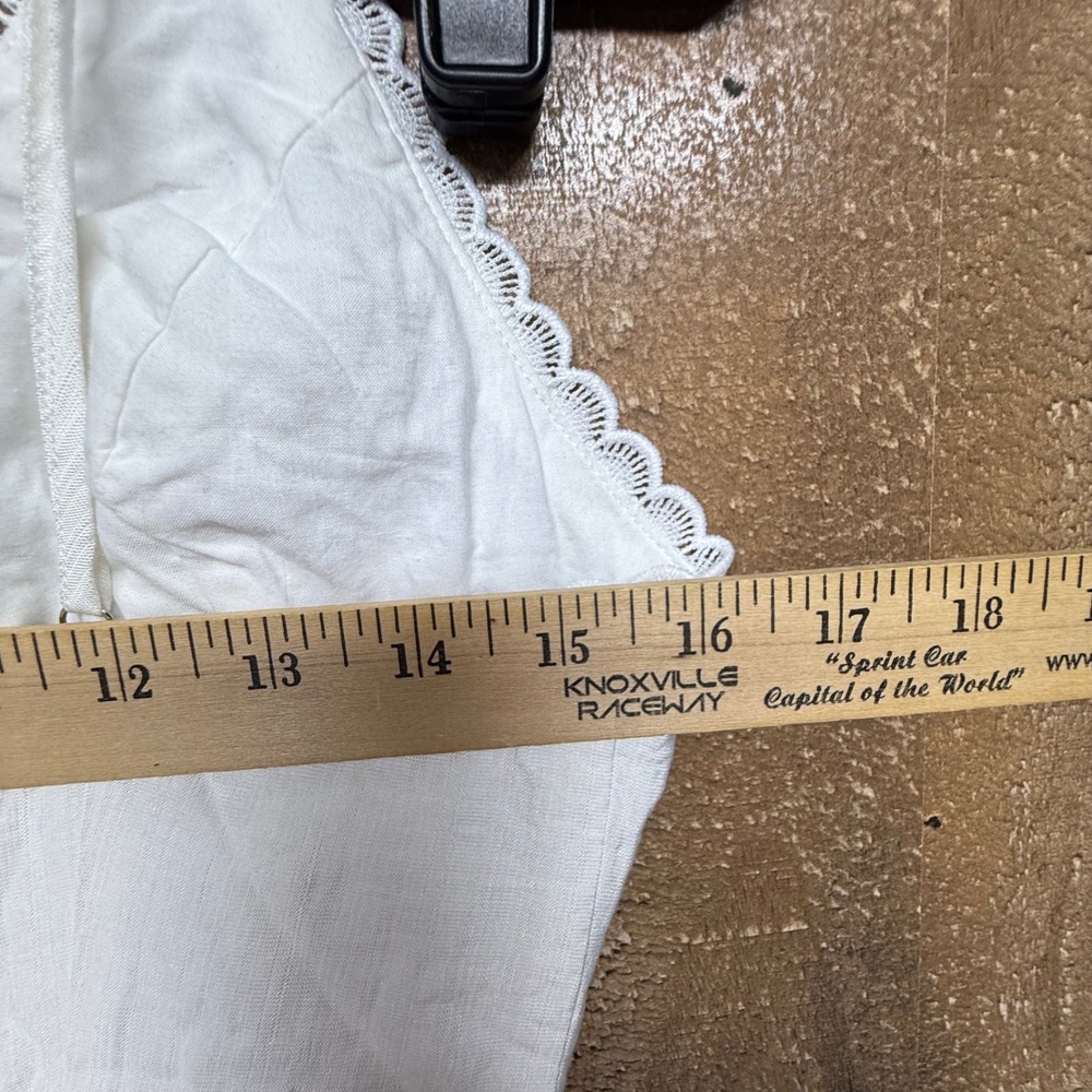 NEW Hello Molly White Mini Dress Scalloped Lace Trim V Neck Sleeveless Size S - Picture 9 of 9